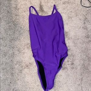 Jolyn one piece size 30